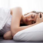 Disturbi del sonno: un italiano su 7 dorme male e 3 su 10 dormono poco