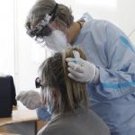 Coronavirus, tamponi dai medici di base: dibattito aperto