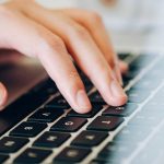 Una soluzione alla grave carenza di personale sanitario