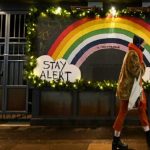 Coronavirus, le rassicurazioni della comunità scientifica sulla variante inglese: "Vaccini efficaci"