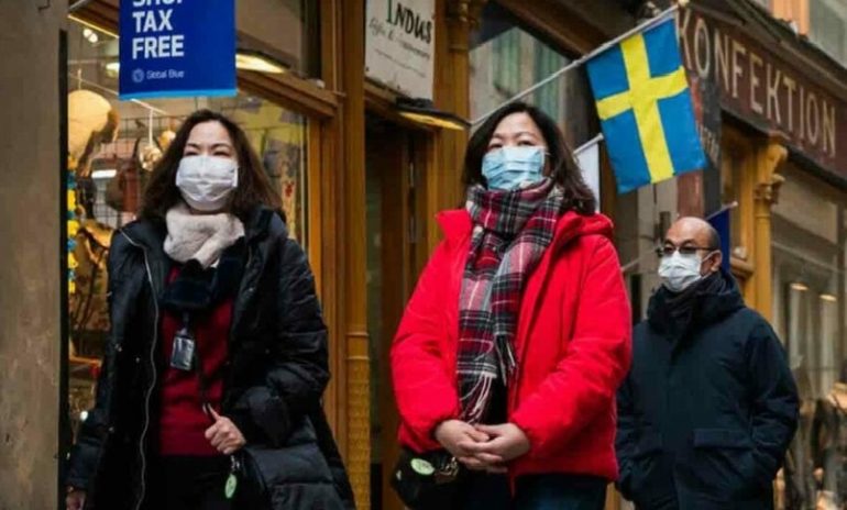 Coronavirus, Svezia in difficoltà: terapie intensive al collasso nella zona di Stoccolma