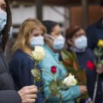 Fiori in dono ai sanitari che combattono il Covid-19:“Siamo orgogliosi di voi” 2