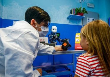Bambini e autismo: un aiuto dal robot iCub