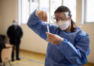 Coronavirus, caso di variante brasiliana a Varese: partono gli accertamenti dell'Iss