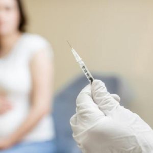 Coronavirus, Oms non raccomanda il vaccino Moderna in gravidanza