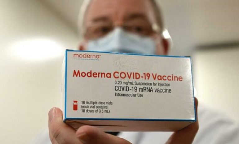 Coronavirus, pronta la circolare del ministero sul vaccino Moderna