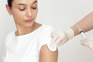 Nursing Up, De Palma: «Piano vaccini, Arcuri faccia chiarezza sulle agenzie esterne che si sono aggiudicate l’appalto per i contratti agli infermieri»