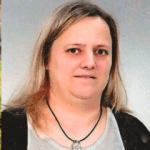 "Voglio risposte": Padre devastato dopo la morte della figlia vaccinata contro covid-19 a Porto