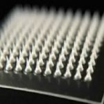 Test diagnostici: cerotto con microaghi in alternativa al prelievo di sangue