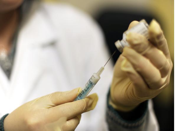 Opi Napoli chiede l'introduzione di infermieri libero-professionisti nella campagna vaccinale