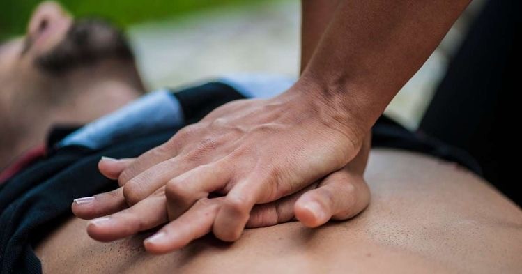 Massaggio cardiaco: ideale e realtà