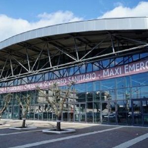 Bari, nuovo ospedale mobile in Fiera: "Costoso e inutile. Uno spreco"