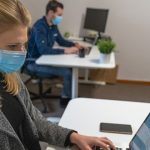 Ci sono persone resistenti al coronavirus. Perché?