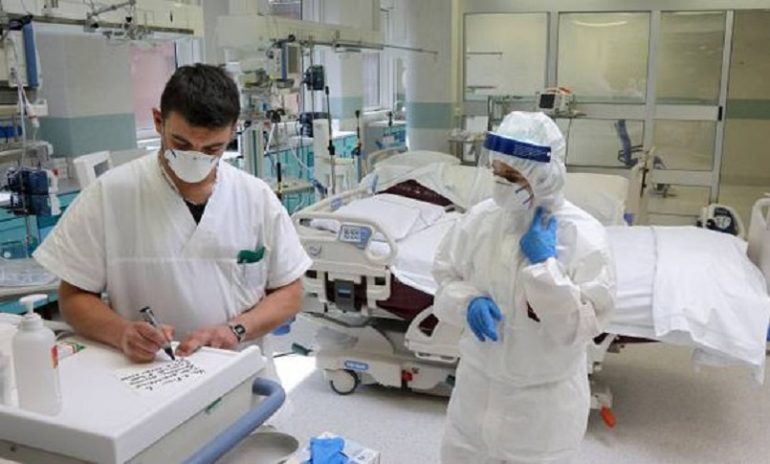 Coronavirus, Regione Sardegna stanzia 6 milioni per le prestazioni aggiuntive degli operatori sanitari