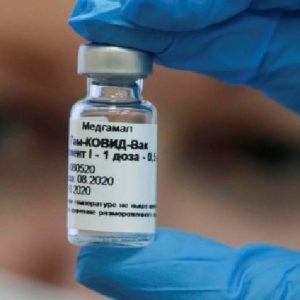 Coronavirus, vaccino Sputnik V efficace al 91.6%