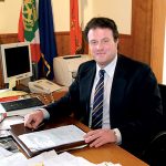 La regione Puglia sostituisce gli infermieri nelle RSA con Oss: gli OPI diffidano la regione