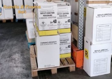 Rutigliano (Bari), illecito smaltimento di rifiuti: sequestrate 10 tonnellate di farmaci scaduti