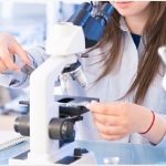 Tumori, metanalisi dimostra efficacia della combinazione nivolumab-ipilimumab