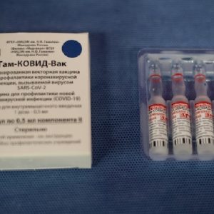 Coronavirus, via ai test sull'efficacia dello Sputnik V in Italia