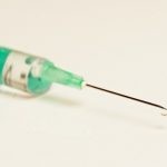Faceva iniezioni per ridurre l’adipe ma provoca necrosi: estetista nei guai