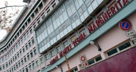 Torino, bimba nata con l'intestino al posto di un polmone: trapianto di fegato le salva la vita