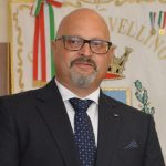 Avellino, ospedale Moscati nel caos: "Anziani in attesa di ricovero sulle barelle del Pronto soccorso"