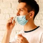 Coronavirus, al San Martino di Genova parte sperimentazione su spray nasale
