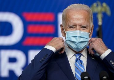 Covid-19, Biden chiede rapporto definitivo sull'origine del virus all'intelligence Usa