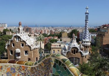 La Spagna riapre ai turisti con il pass vaccinale