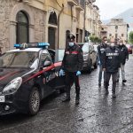 Latina, ossicodone prescritto a operai indiani per lavorare nei campi: medico arrestato e sospeso per un anno