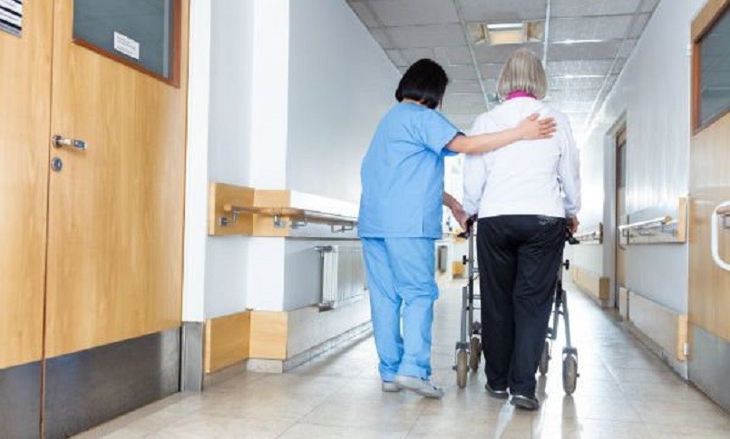 Giovanni Oss "Guadagniamo così poco che sto pensando di cambiare lavoro" |  Nurse Times