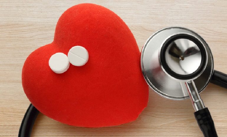 Malattia cardiovascolare aterosclerotica: pari effetto dell'aspirina a bassa o ad alta dose