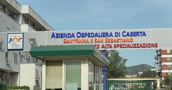 Ospedale Sant’Anna e San Sebastiano di Caserta: nuova proroga agli interinali e le graduatorie restano bloccate