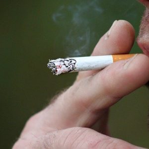 Più di un milione di fumatori in più dopo la pandemia