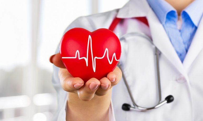 Scompenso cardiaco, "40mila morti evitabili in Italia con approvazione di terapie già disponibili"