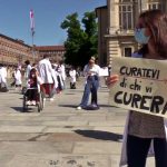 Torino, #curatevidichivicurerà: la protesta dei futuri medici contro i tirocini online
