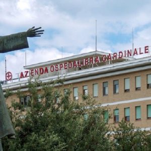 Tricase (Lecce), 16 medici indagati dopo la morte per Covid di un collega