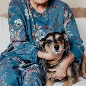 Alzheimer, la presenza di un cane può aiutare i malati