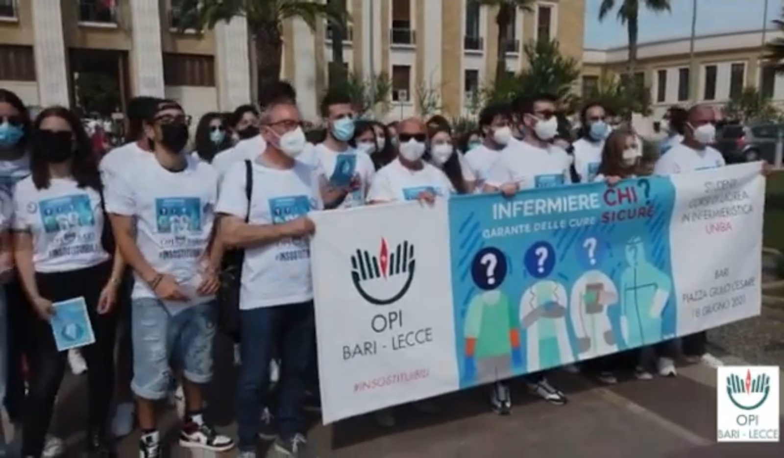 Bari flash mob organizzato dagli studenti di infermieristica