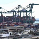 Coronavirus, container bloccati nei porti cinesi: colpa della variante Delta