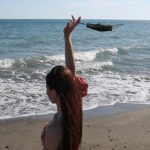 Coronavirus, via la mascherina all'aperto dal 28 giugno