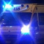 Follia a Napoli: pistola puntata contro ambulanza dopo una rissa