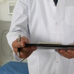 Medico assenteista: era al centro benessere durante l'orario di lavoro