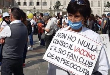 Bologna: scattano le prime due sospensioni per gli infermieri NoVax