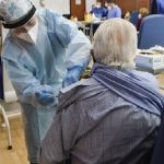 Coronavirus, Iss: "69% di morti tra over 80 non vaccinati nell'ultimo mese"