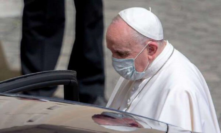 Papa Francesco operato al Gemelli: ha reagito bene