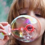 Sicurezza dei giocattoli, Iss: "1 su 5 tra quelli contenenti liquidi non è a norma"