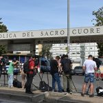 Stenosi diverticolare del colon: conosciamo meglio la malattia che ha portato al ricovero di papa Francesco