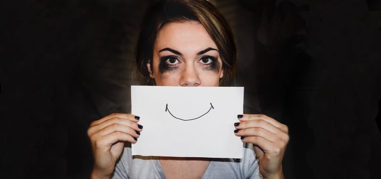 Smiling Depression: il male oscuro del sorriso