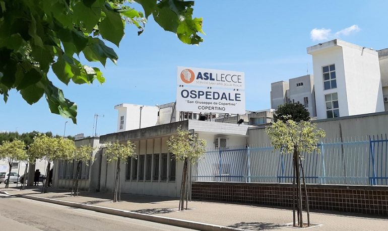 Copertino (Lecce), ambulante muore di Covid: aveva rifiutato le cure in ospedale